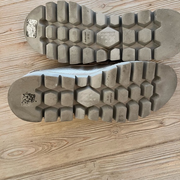 Pedro Garcia Metallic Leather Lug-Sole Loafers – Size 39.5 (9.5) - Picture 4 of 4